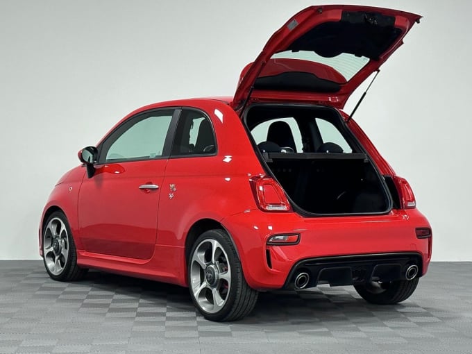 2025 Abarth 595