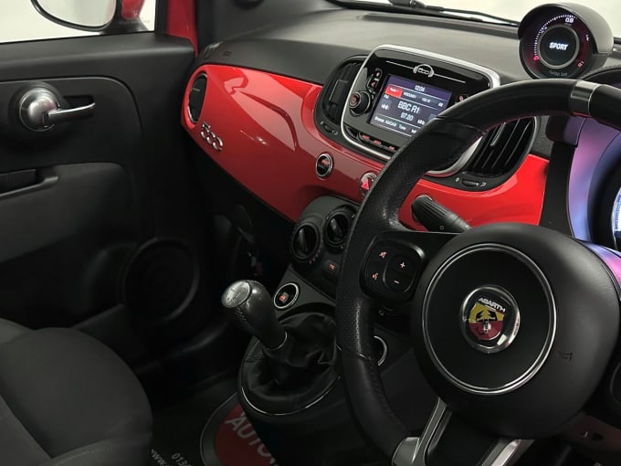 2025 Abarth 595