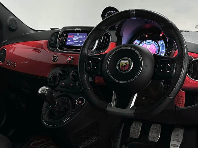 2025 Abarth 595