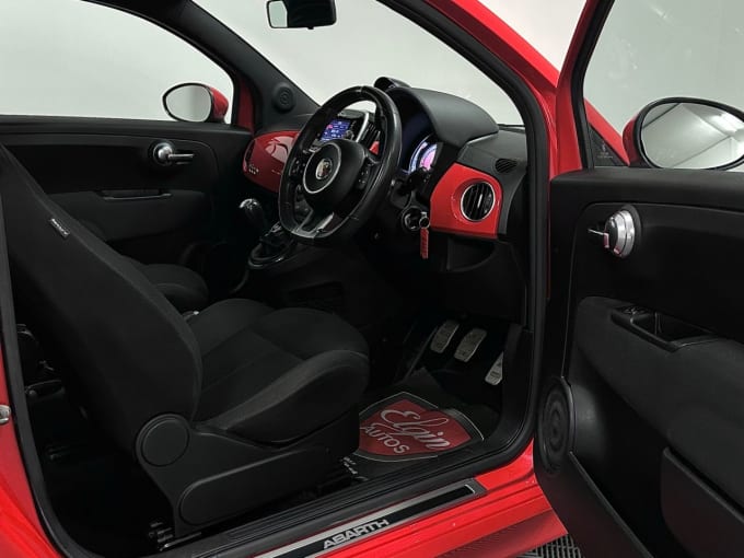 2025 Abarth 595