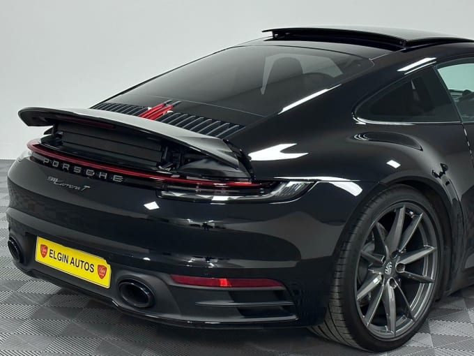 2025 Porsche 911