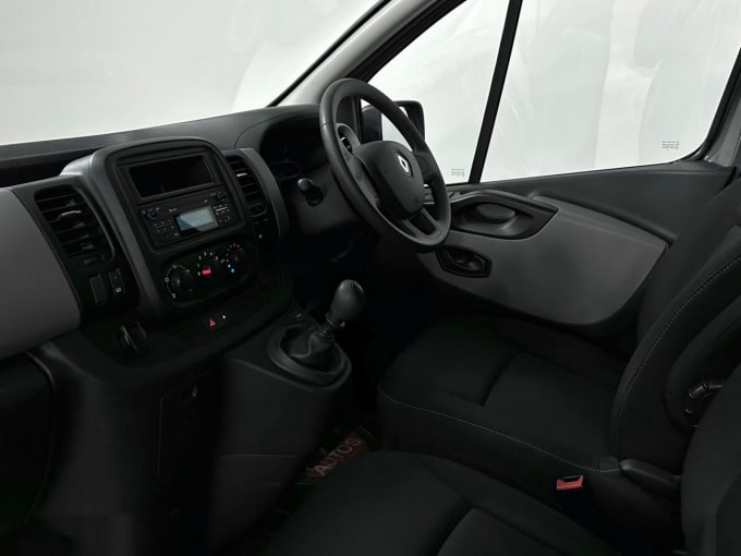 2025 Renault Trafic