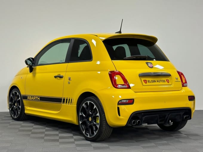 2025 Abarth 595