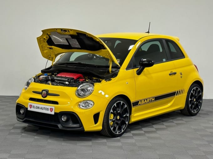 2025 Abarth 595