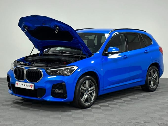 2025 BMW X1