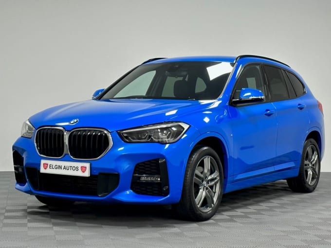 2025 BMW X1