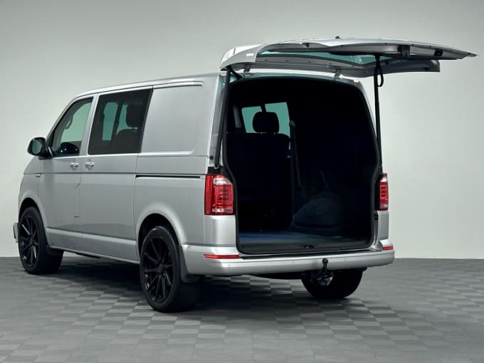 2025 Volkswagen Transporter