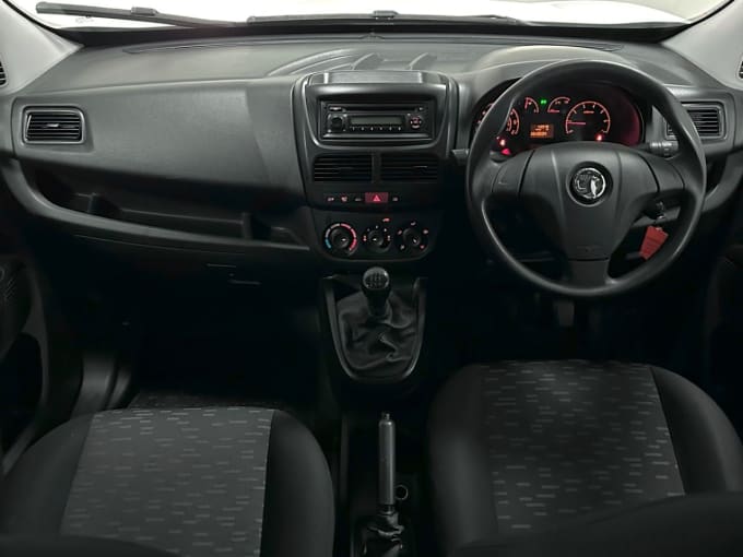 2025 Vauxhall Combo