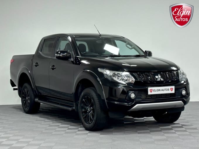 2025 Mitsubishi L200