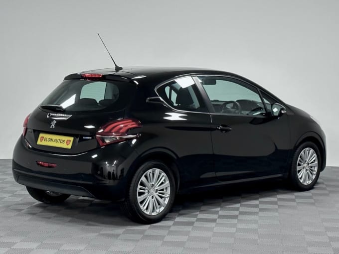 2025 Peugeot 208