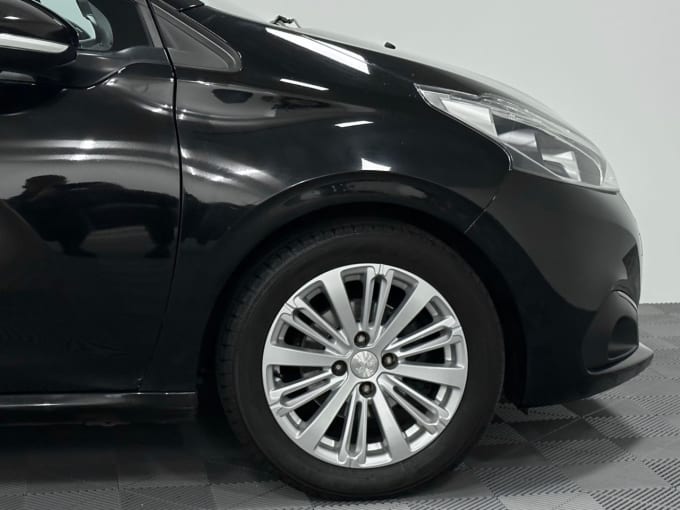 2025 Peugeot 208