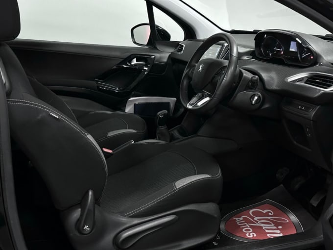 2025 Peugeot 208