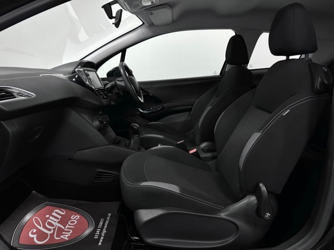 2025 Peugeot 208