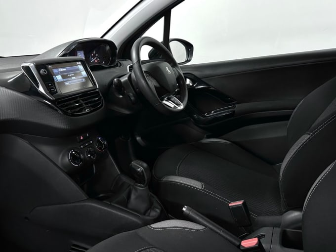 2025 Peugeot 208