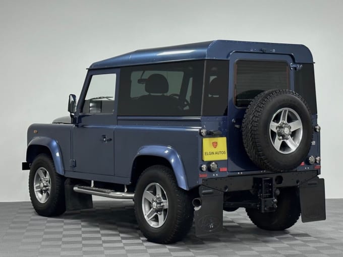 2025 Land Rover Defender 90