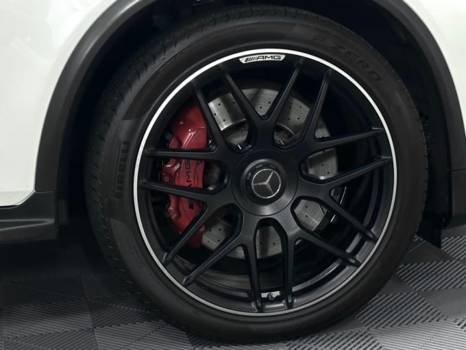 2025 Mercedes-benz Glc