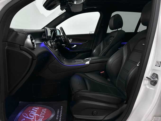 2025 Mercedes-benz Glc