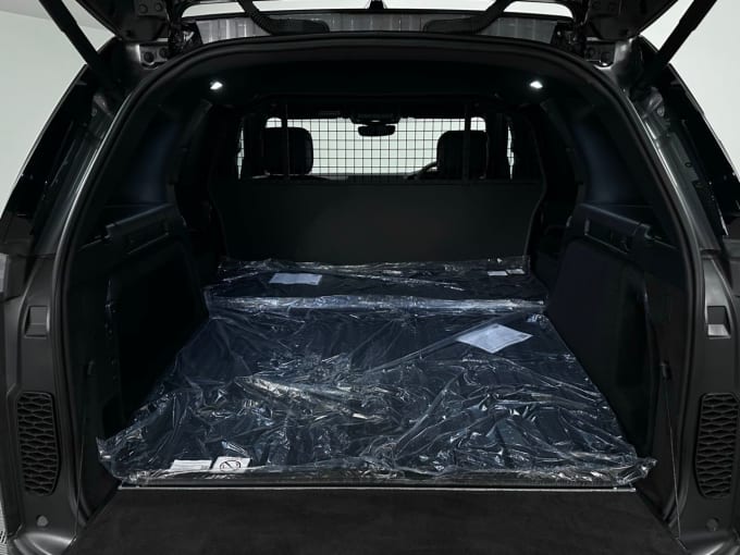 2025 Land Rover Discovery