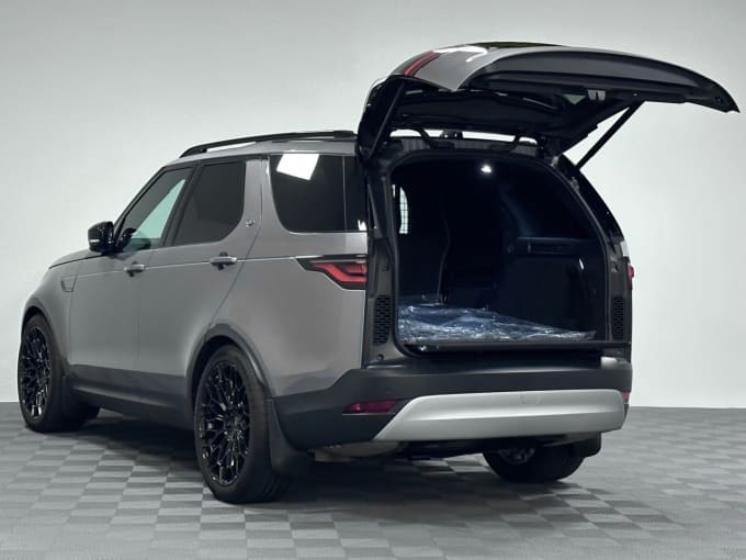 2025 Land Rover Discovery