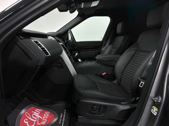2025 Land Rover Discovery