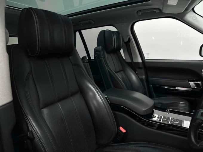 2025 Land Rover Range Rover