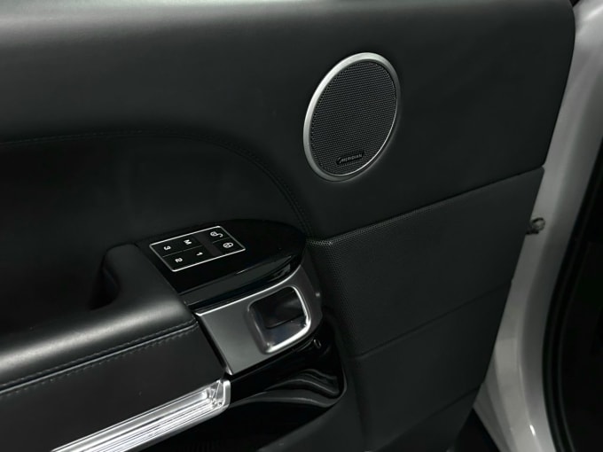 2025 Land Rover Range Rover