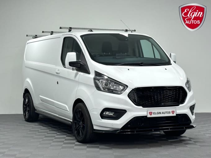 2025 Ford Transit Custom