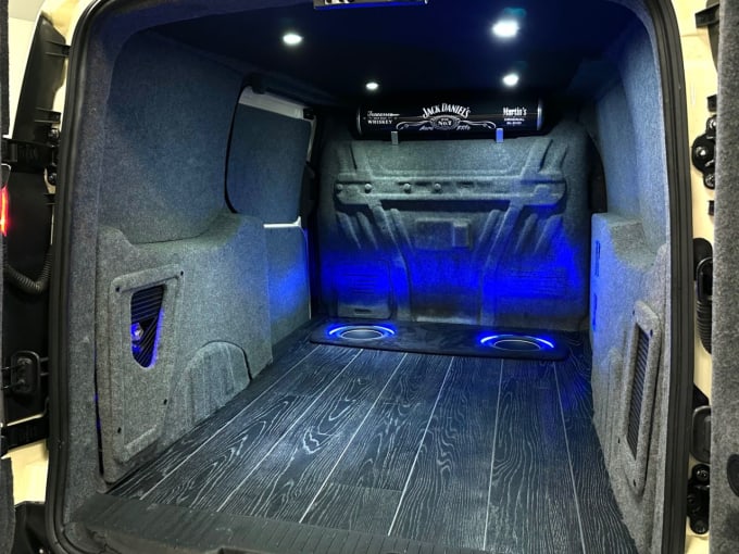 2025 Ford Transit Connect