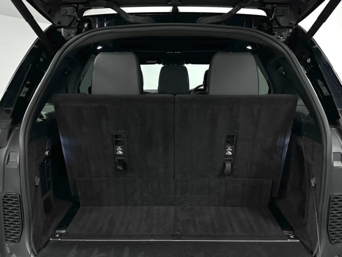 2025 Land Rover Discovery