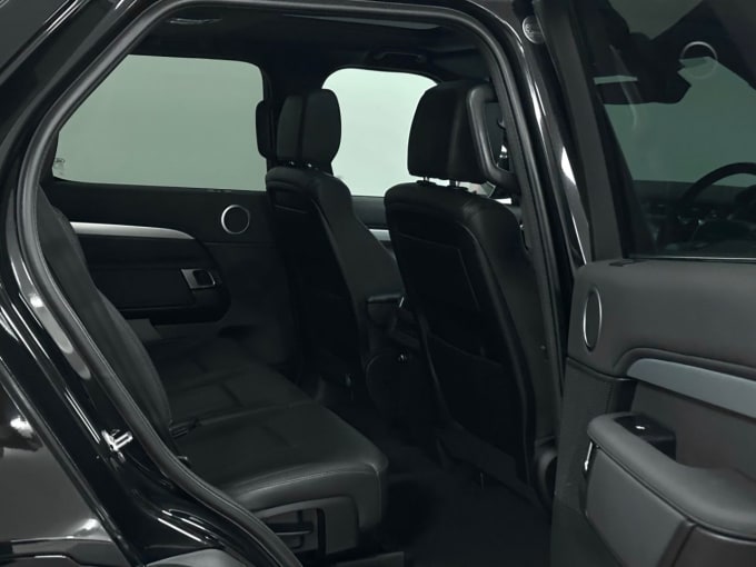 2025 Land Rover Discovery