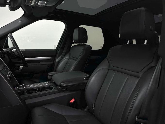 2025 Land Rover Discovery
