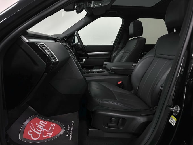 2025 Land Rover Discovery