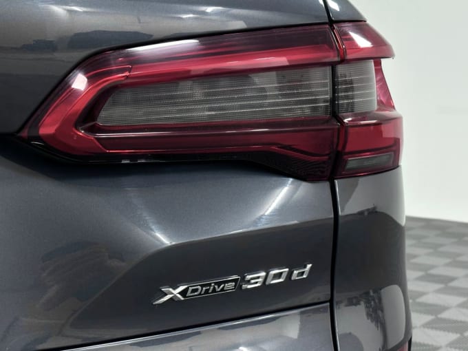 2025 BMW X5