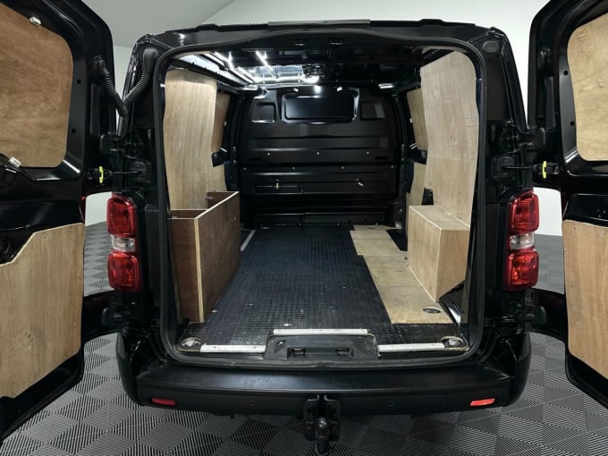 2025 Vauxhall Vivaro