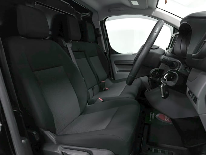 2025 Vauxhall Vivaro