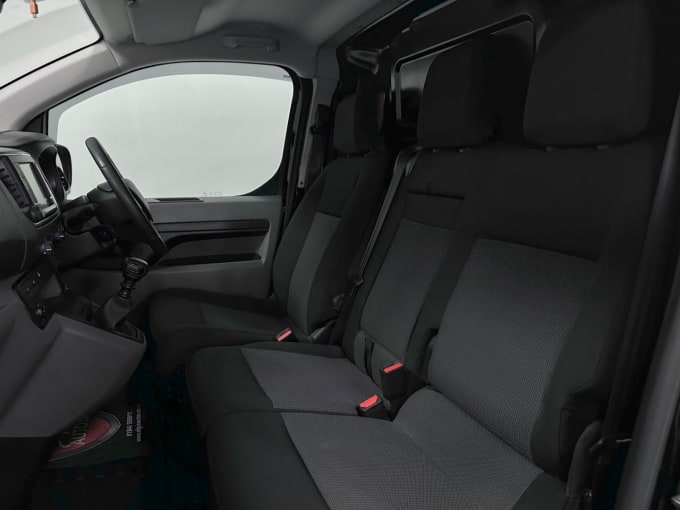 2025 Vauxhall Vivaro