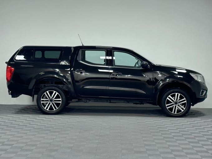 2025 Nissan Navara