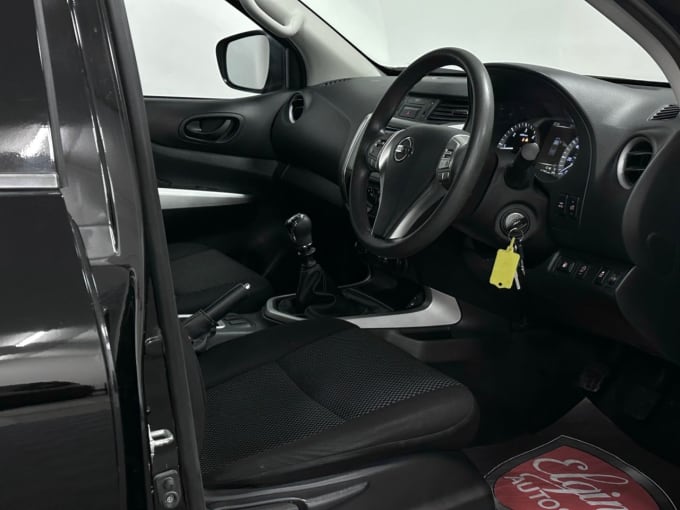 2025 Nissan Navara