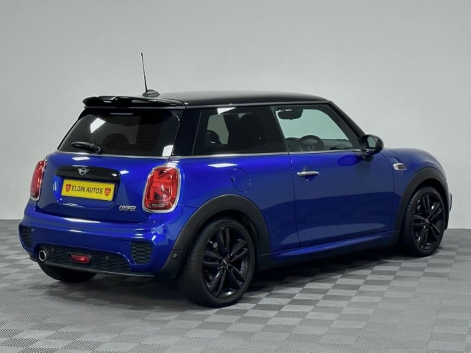 2025 Mini Hatch