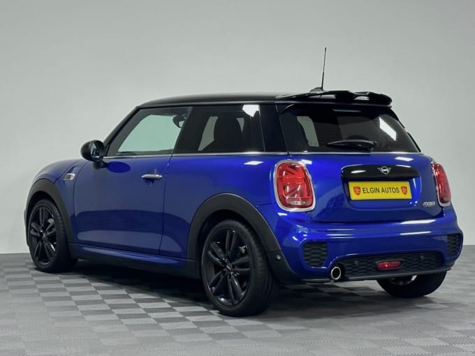 2025 Mini Hatch