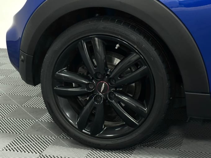 2025 Mini Hatch