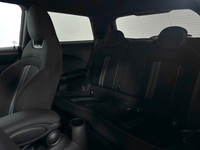 2025 Mini Hatch