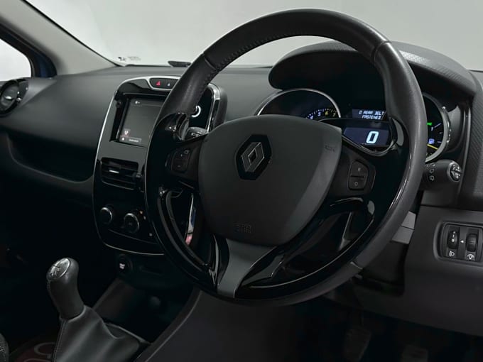 2025 Renault Clio