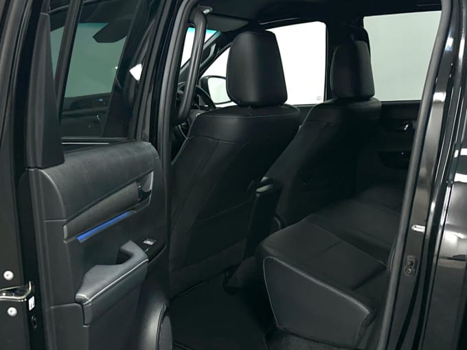 2025 Toyota Hi-lux