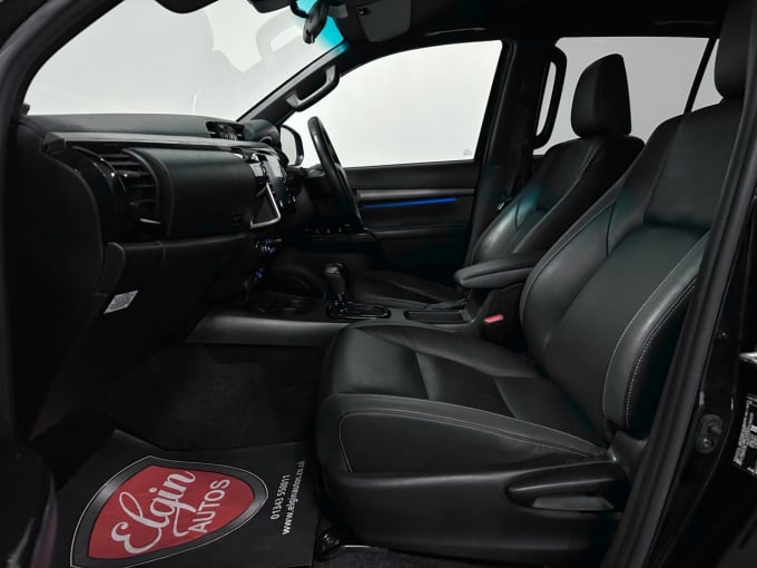 2025 Toyota Hi-lux