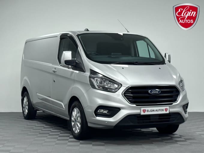 2025 Ford Transit Custom