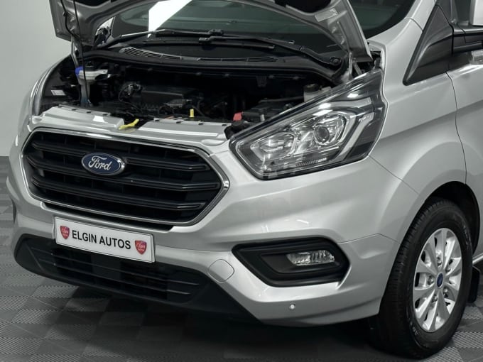 2025 Ford Transit Custom