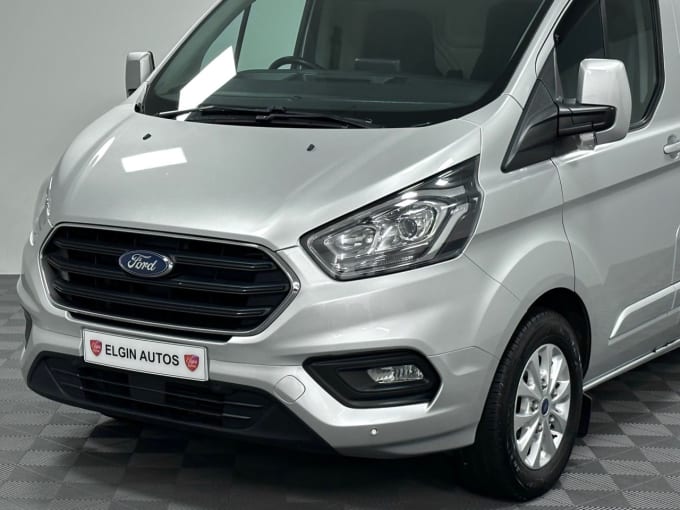 2025 Ford Transit Custom