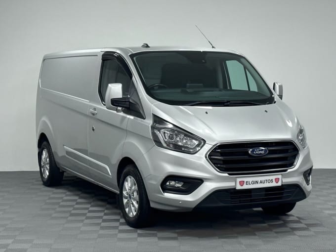2025 Ford Transit Custom