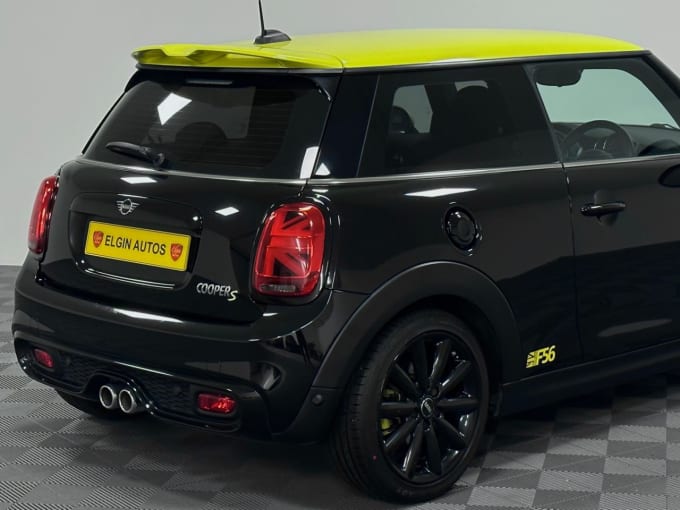 2025 Mini Hatch
